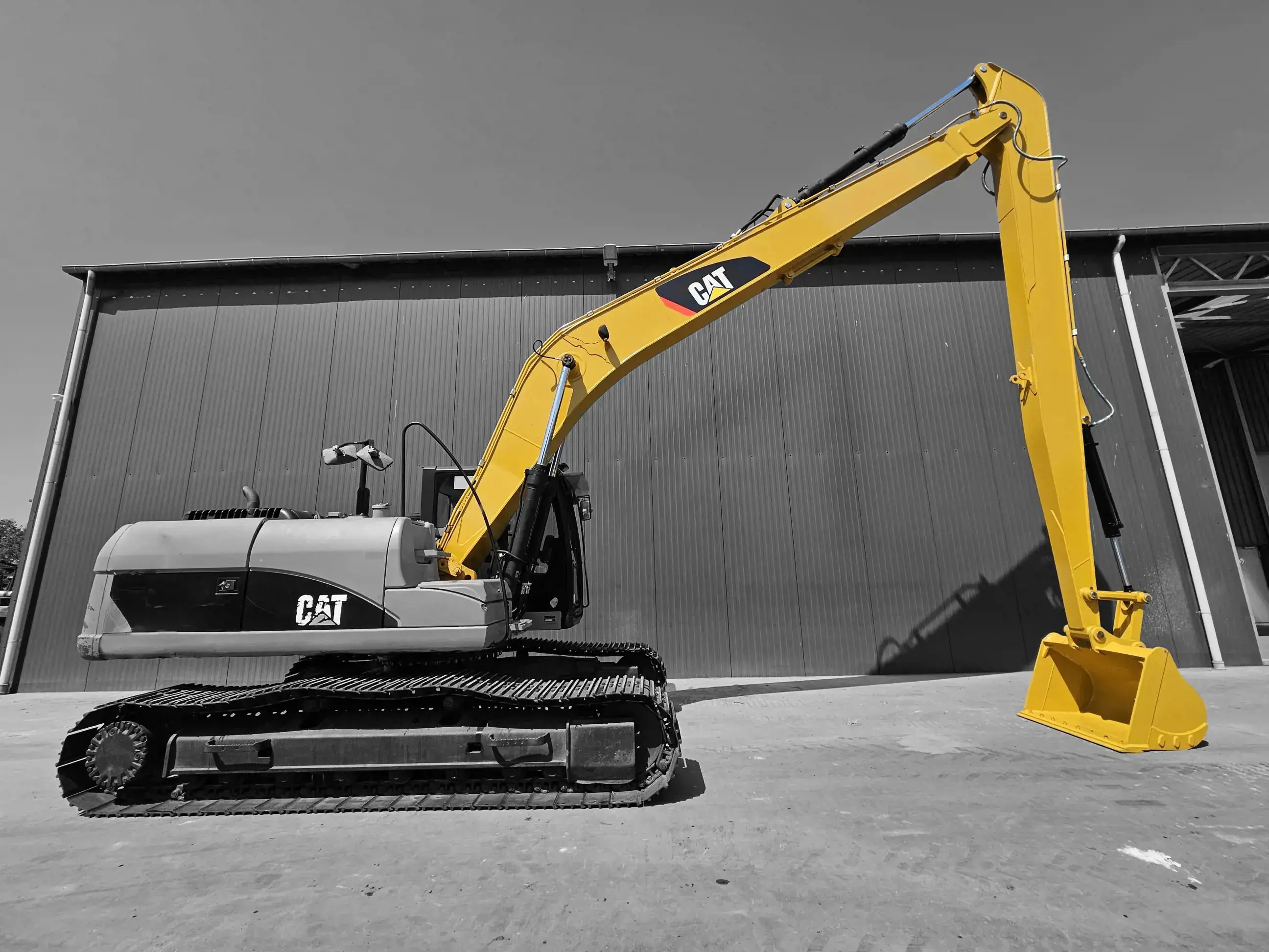 Caterpillar 320 GC 18m Set – #907052 – Smitma